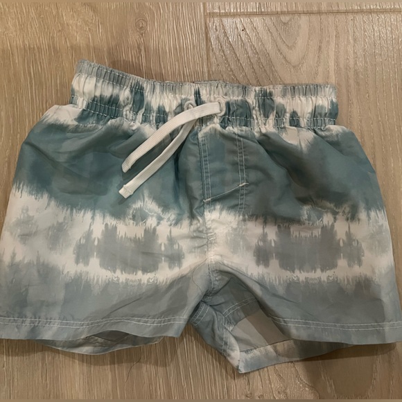HM tye dye Baby Boy Swim Trunks - Picture 2 of 4